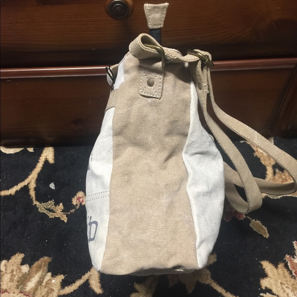 HOST PICK!  NWT Mona B Crossbody Bag - Picture 7 of 8